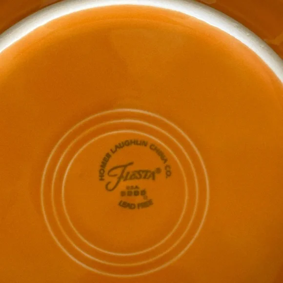 FIESTA 12” RIMMED PASTA BOWL IN TANGERINE ( RETIRED ) - Picture 2 of 5